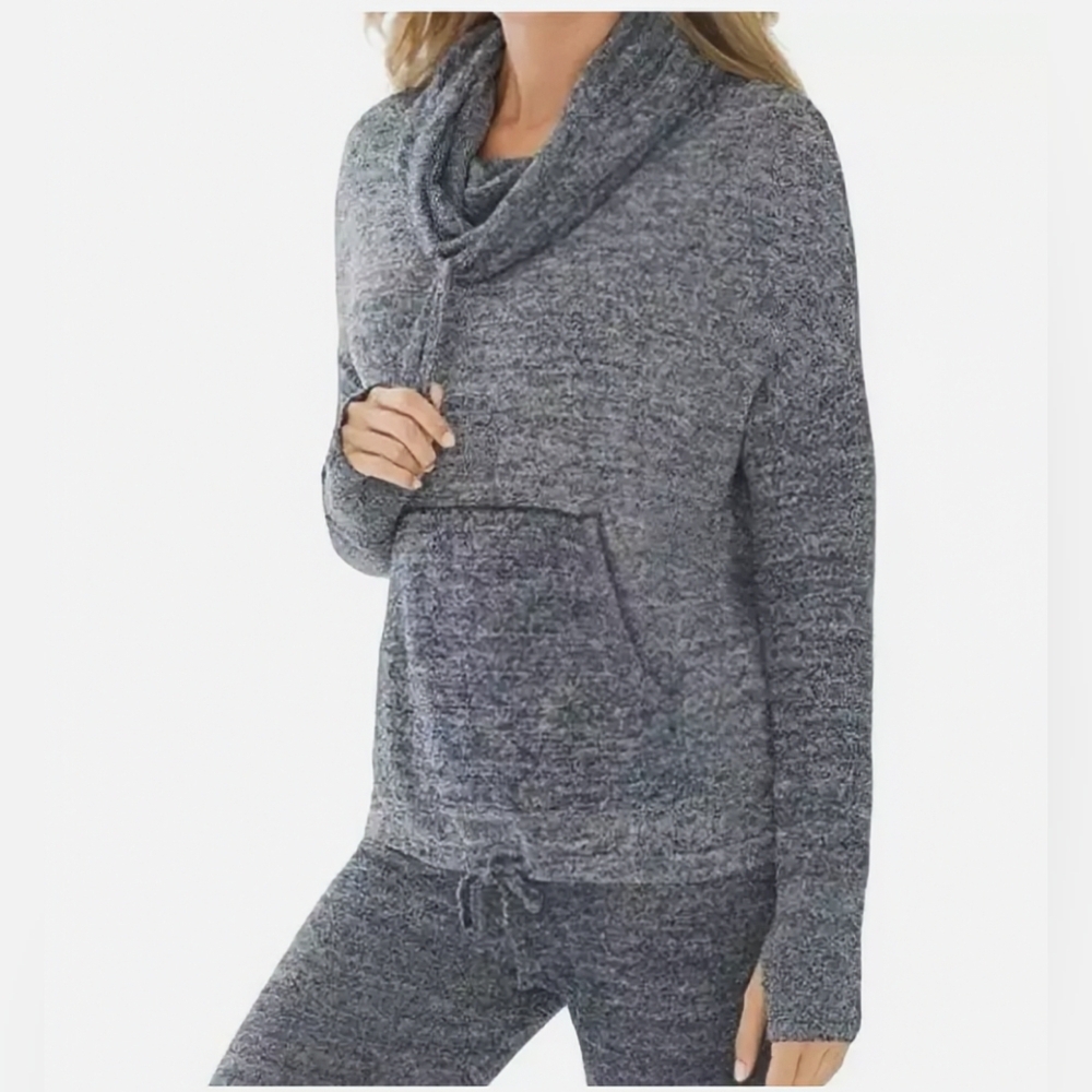 Barefoot Dreams Cozy Gray Hoodie Sweater - Picture 3 of 16